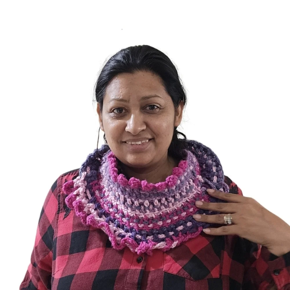 8-way Crochet Scarf Chuncky Cupcakes Blackberry Sorbet Color Winter handmade